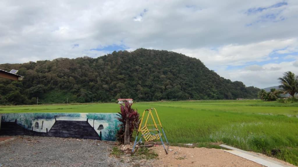 Appartement Inapan Desa Bukit Papan à Kuala Perlis Extérieur photo